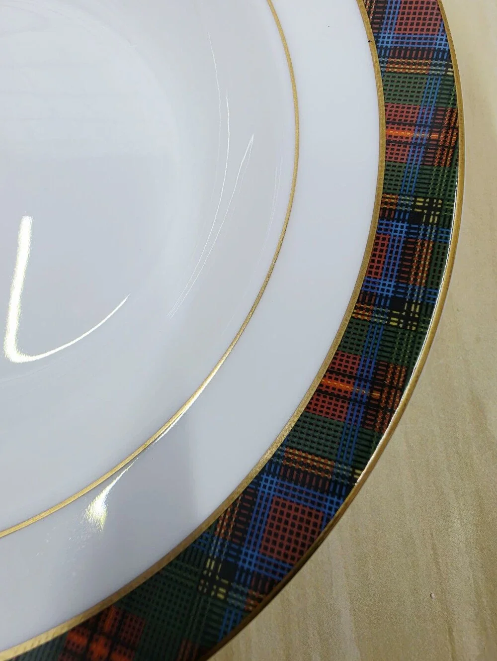 Wedgwood Ralph Lauren Highland Pattern Soup Bowl Red Green Tartan Rim England
